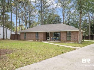 110 Leigh Cir, Daphne, AL 36526