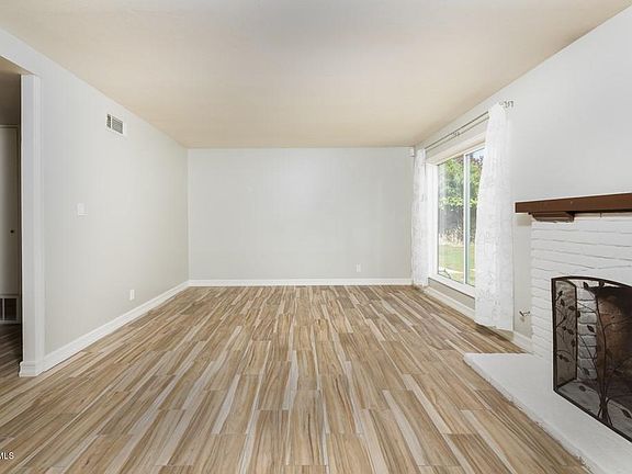 4th image of 5392 Lafayette St