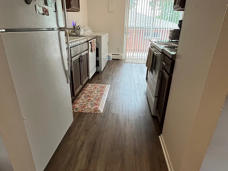 7260 W 20th Ave — Photo 3