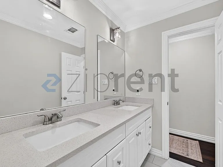 2720 Westridge Dr — Photo 12