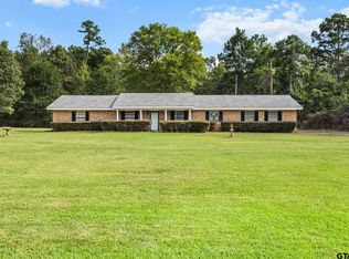 300 Adaway Ln, Henderson, TX 75652