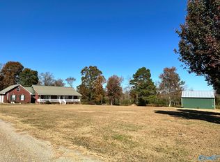 115 Pine Dr, Geraldine, AL 35974