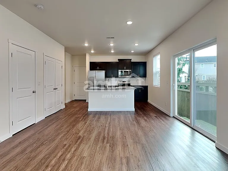33018 Lookout Ln — Photo 6
