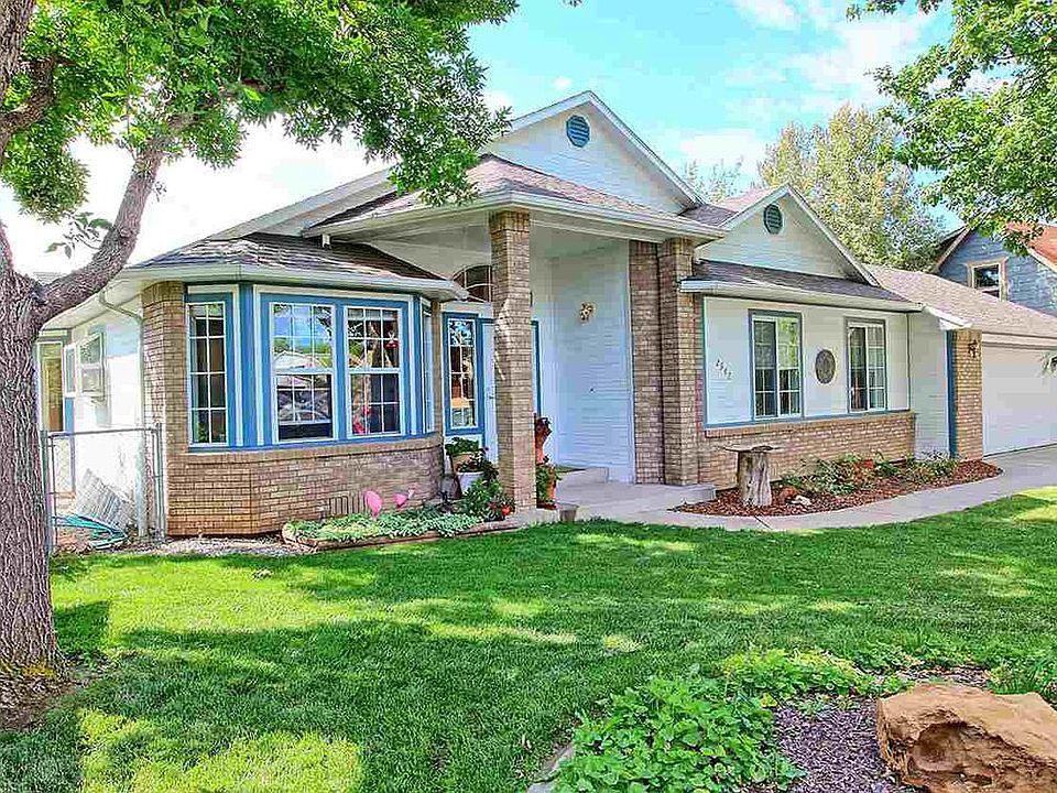 1st image of 2947 E Erika Ct