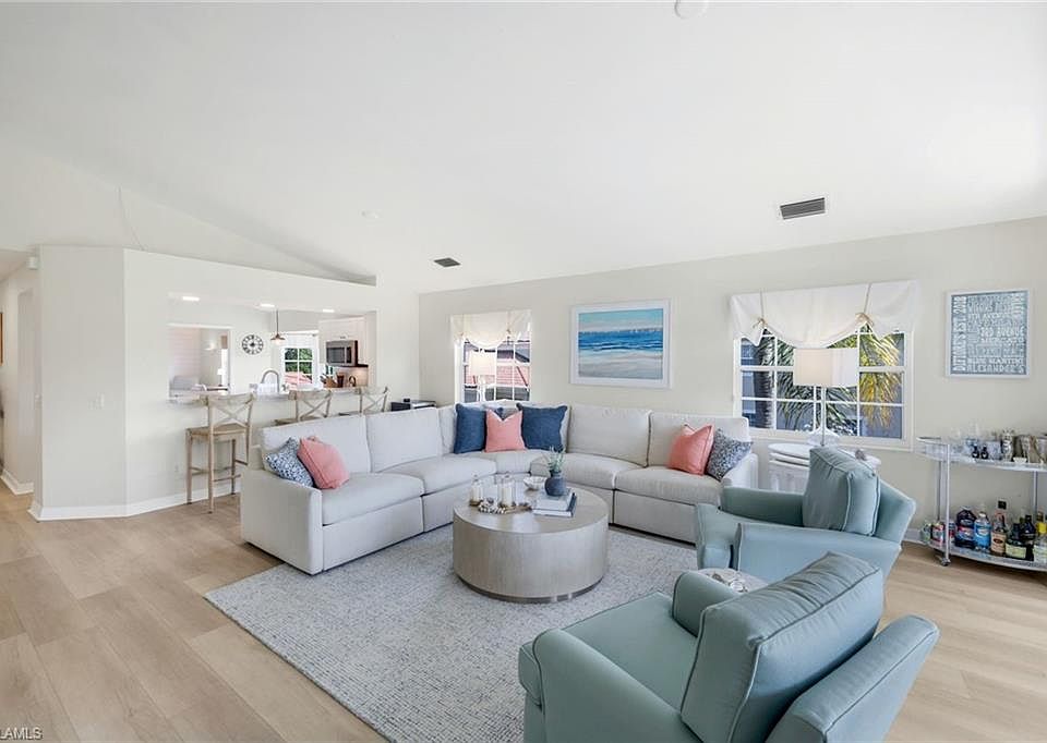 1st image of 6125 Reserve CIR #1903