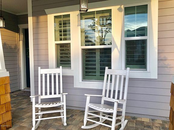 5th image of 8737 Anglers Cove Dr