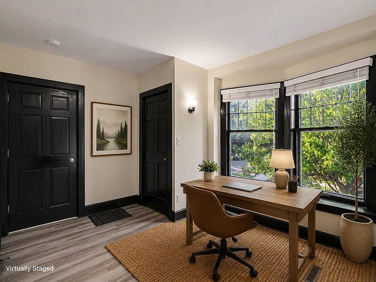 335 Crescent St NE #2 — Photo 17