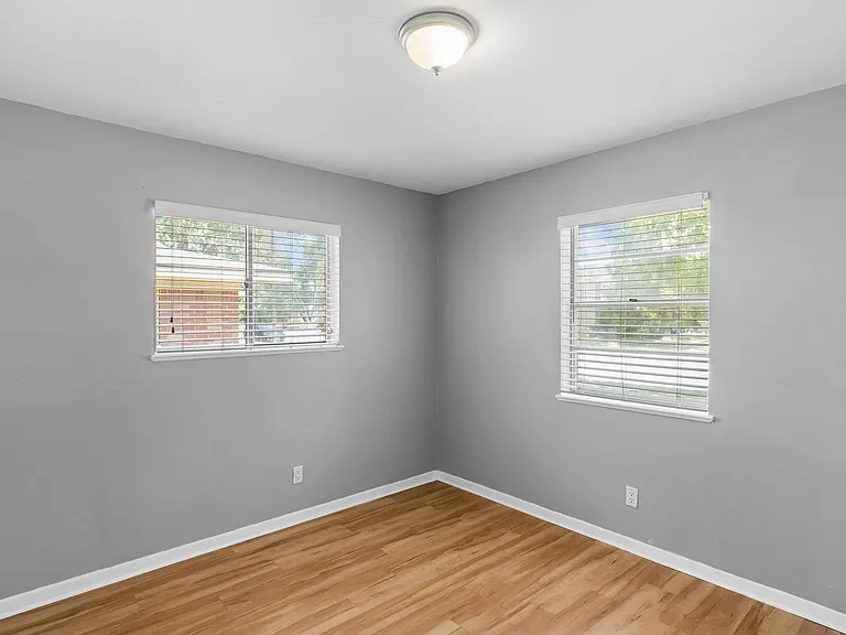 2205 Lanier Dr #B — Photo 6