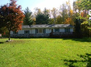 18878 30th Ave, Marion, MI 49665