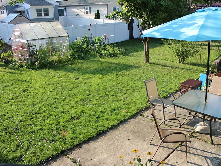 11 Grey Rock Ave #1 — Photo 19