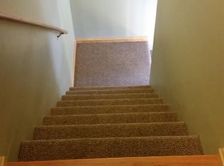 48 Lochdale Dr, Oakdale, CT 06370