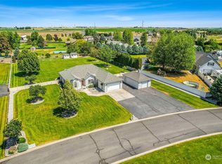 5586 Ridgeview Drive Loop NE, Moses Lake, WA 98837