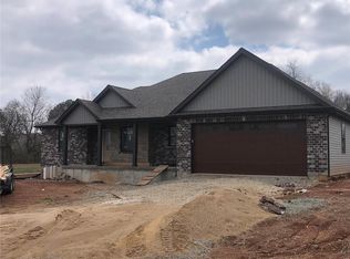 324 Wellington Pl, Farmington, MO