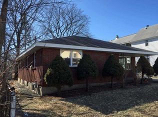 36 Craig St, Watervliet, NY