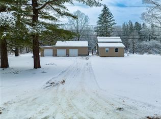 39 Mullen Rd, Fulton, NY 13069