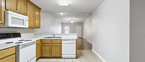 510 Freeman Ave — Photo 27