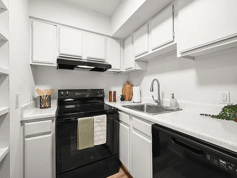 5-web-or-mls-Z62_5290
