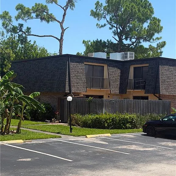 5556 Malt Dr #3 — Photo 3