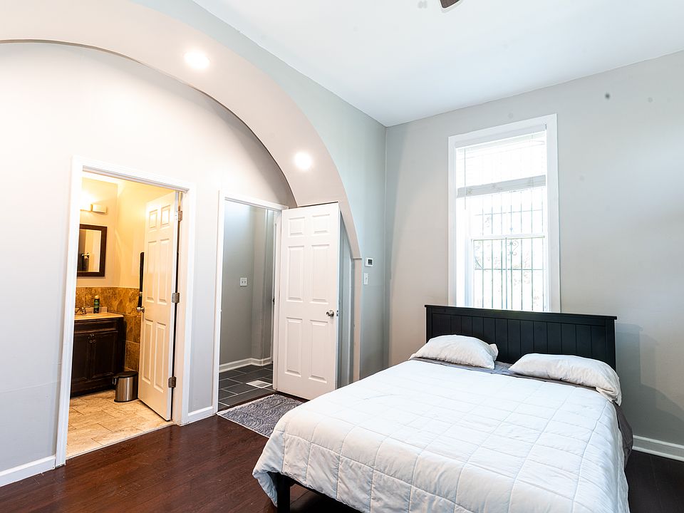 1st image of 428 Klotter Ave #1