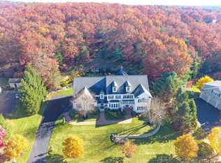 5 Minuteman Rd, Medfield, MA 02052