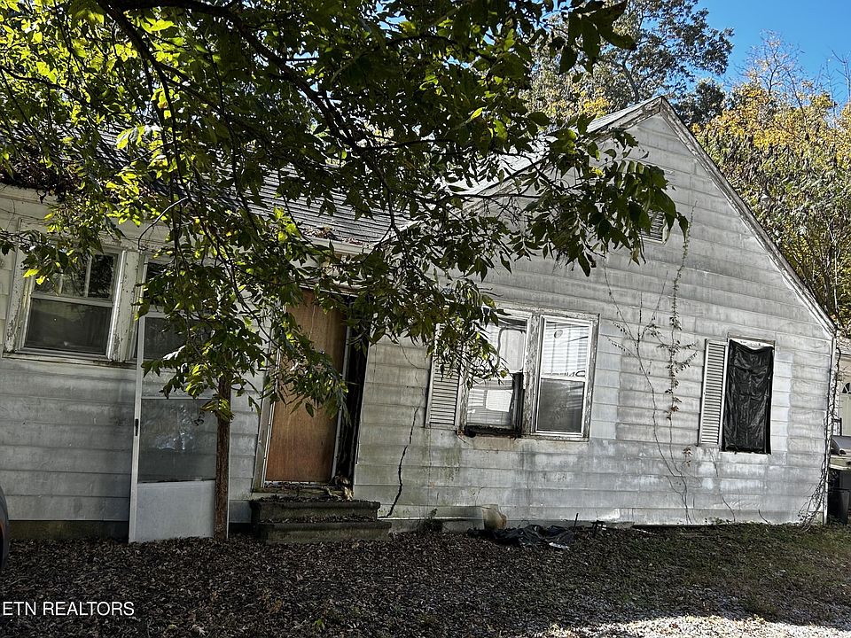 2nd image of 304 Ingram St