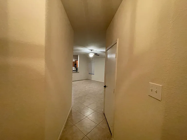 600 Shimek St #19A — Photo 14