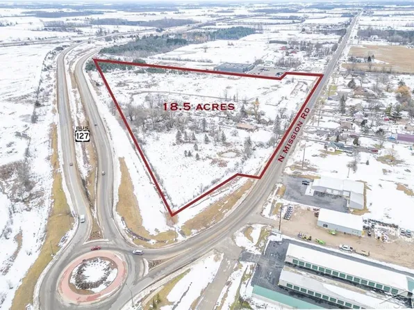 11426 N Mission Rd, Clare, MI 48617