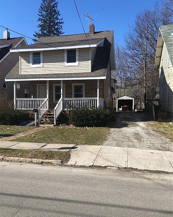 2nd image of 2056 Water St