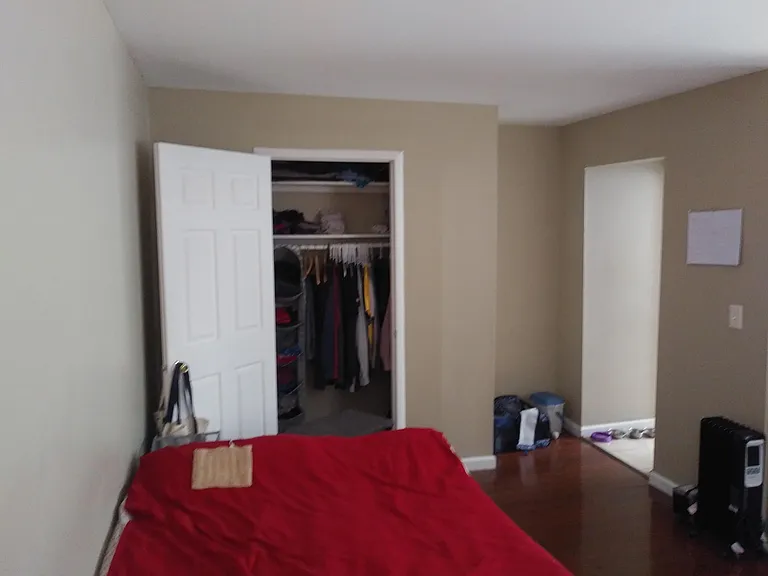1704 Pleasant St #1F — Photo 10
