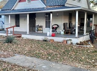 114 S Walnut St, Eskridge, KS 66423