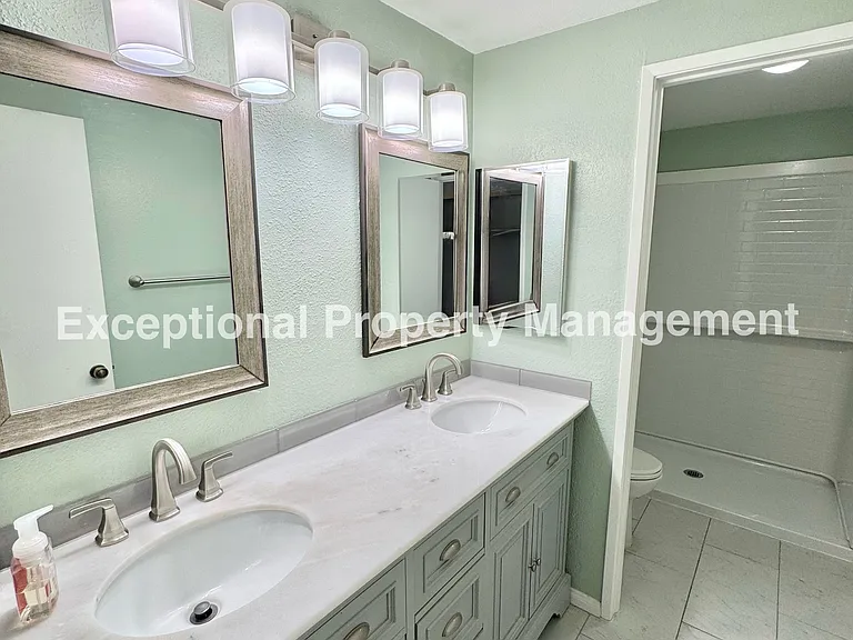 8419 Cedarwood Ln — Photo 8