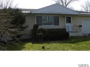 111 Lynhurst Ave, North Syracuse, NY 13212