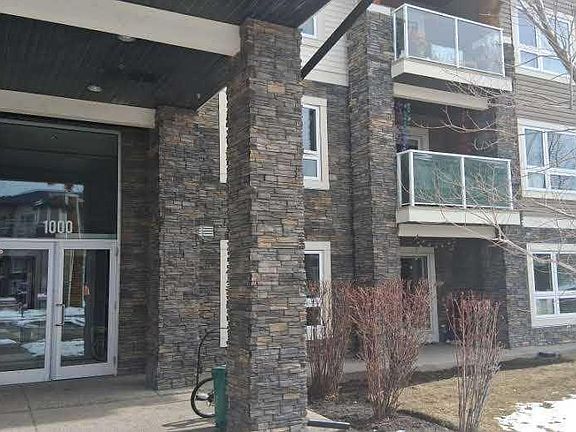 2nd image of 240 W Skyview Ranch Rd NE #1303