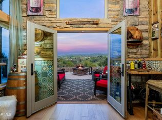 452 Fresh Meadows Rd, Simi Valley, CA 93065