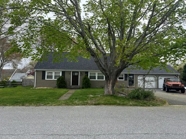 39 Detroit Ave, Warren, RI 02885