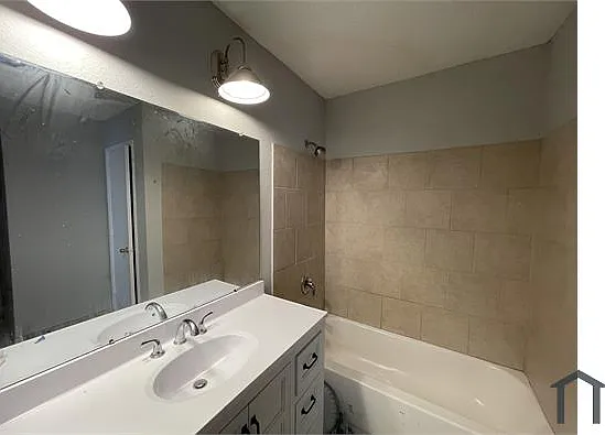 4611 Wedgewood Dr — Photo 20