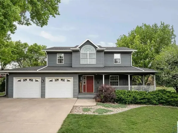 316 Iowa Ave NW, Orange City, IA 51041
