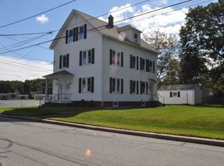 15 Charles St, Lincoln, RI 02865