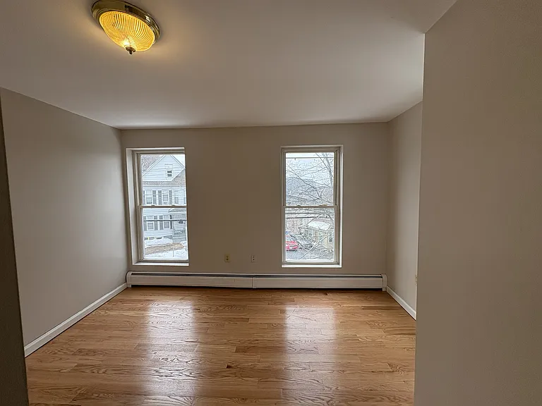 56 Wisner Ave — Photo 9