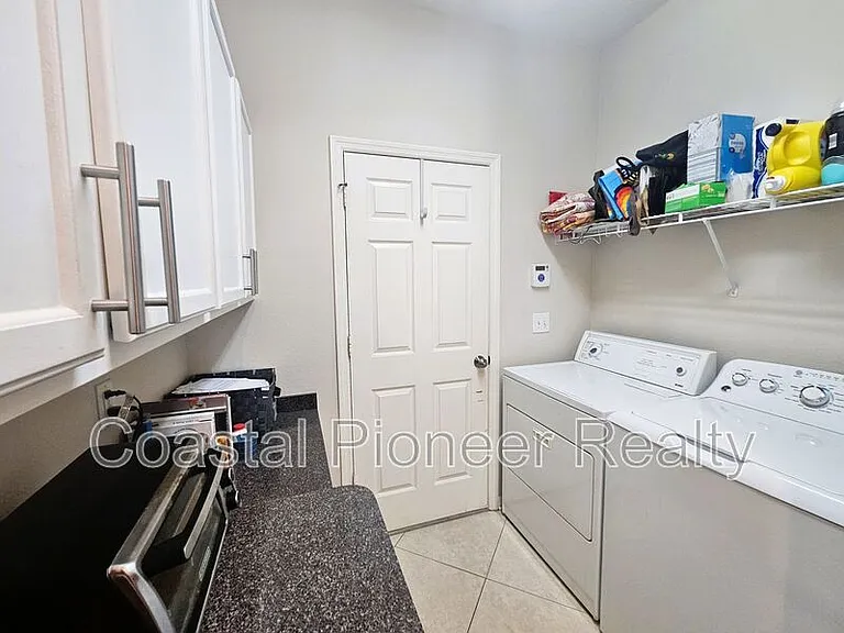 8148 Stone Leaf Ln — Photo 11