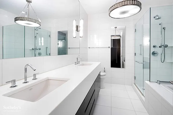 Sold by Sotheby's International Realty | media 21