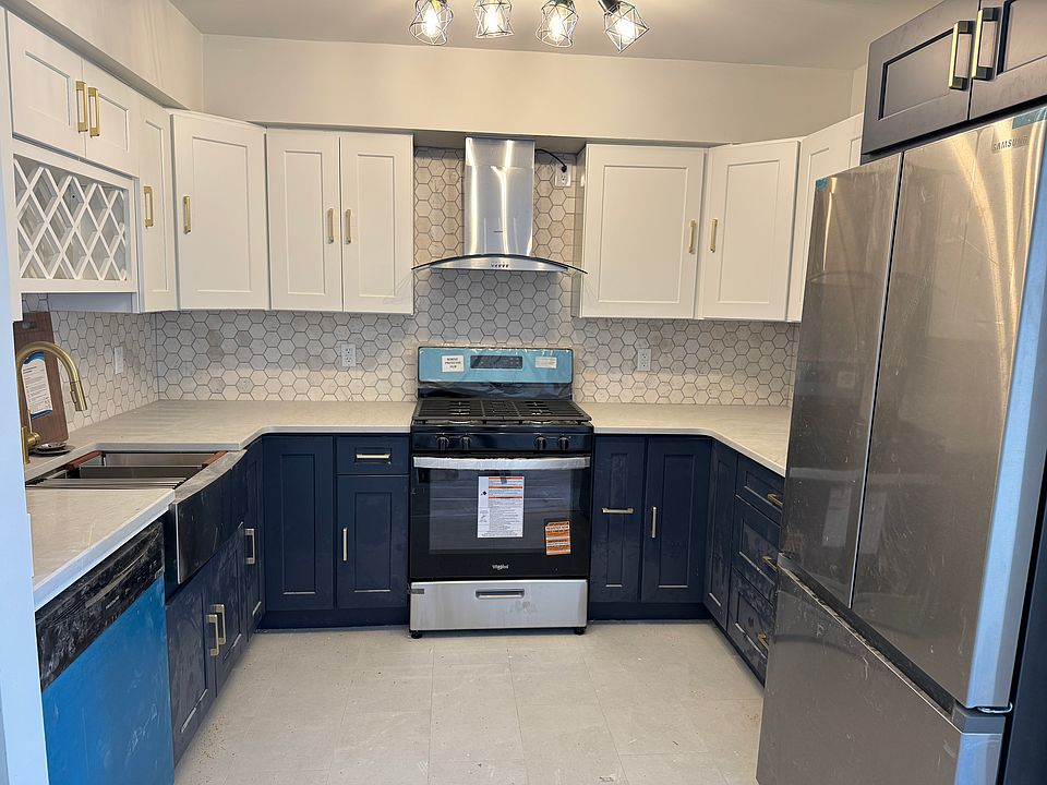 Fully renovated new kitchen, new appliance