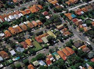 6 Sarah Ln, Monroe Township, NJ 08831