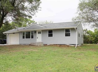 2320 SW Roy Rd, Topeka, KS 66614