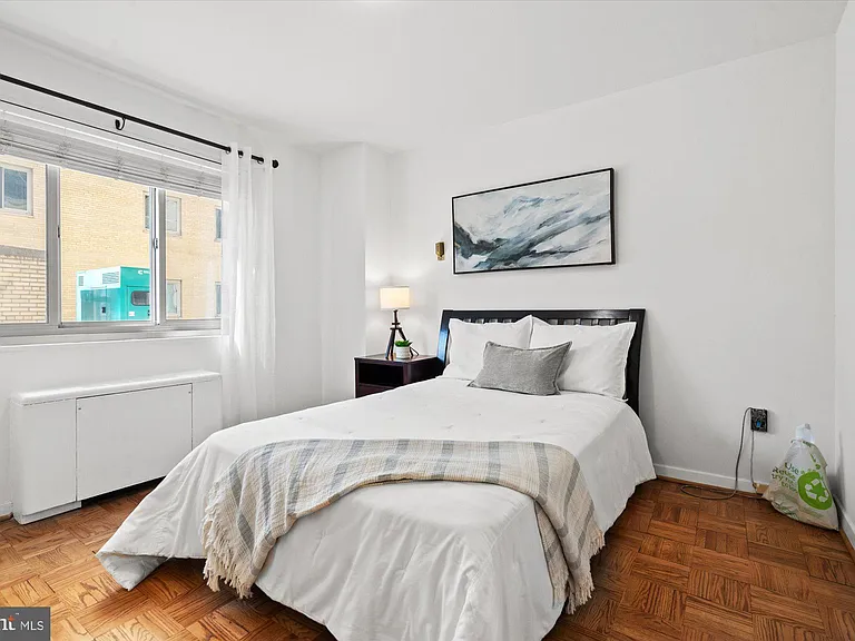 4600 Connecticut Ave NW #215 — Photo 8