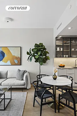 Living room, photo 1