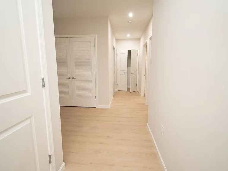 209 Mount Pleasant Ave #301 — Photo 11