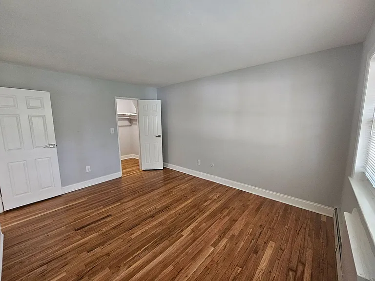 Keyport Harbor Apartment Homes — Photo 34