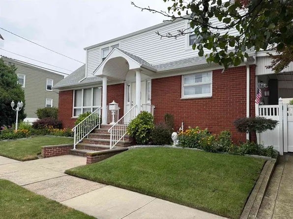 654 Chase Ave #2, Lyndhurst, NJ 07071