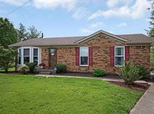 4315 Seagrape Rd, Jeffersontown, KY 40299